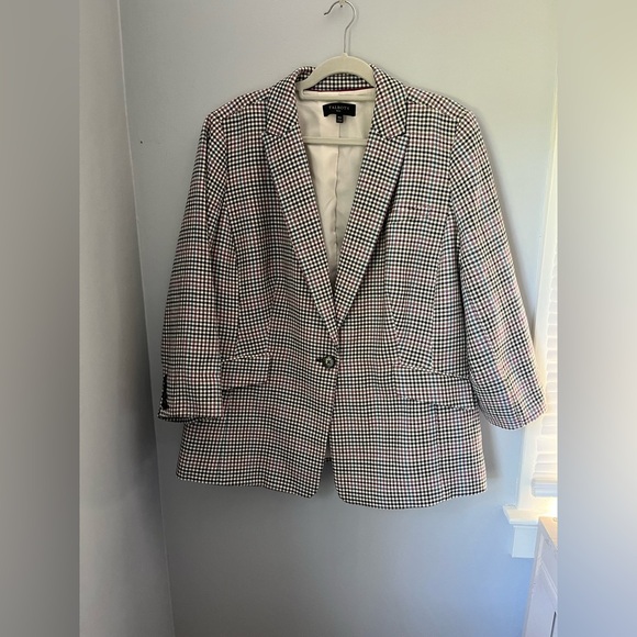 Talbots Jackets & Blazers - Talbots Women's Black and White Houndstooth‎ Blazer